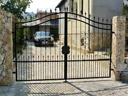 Kapu – egyedi fémszerkezet a Lakatosháztól